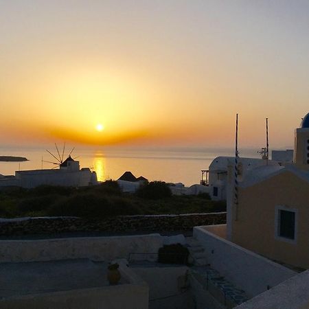 Christos Apartments Oia Экстерьер фото