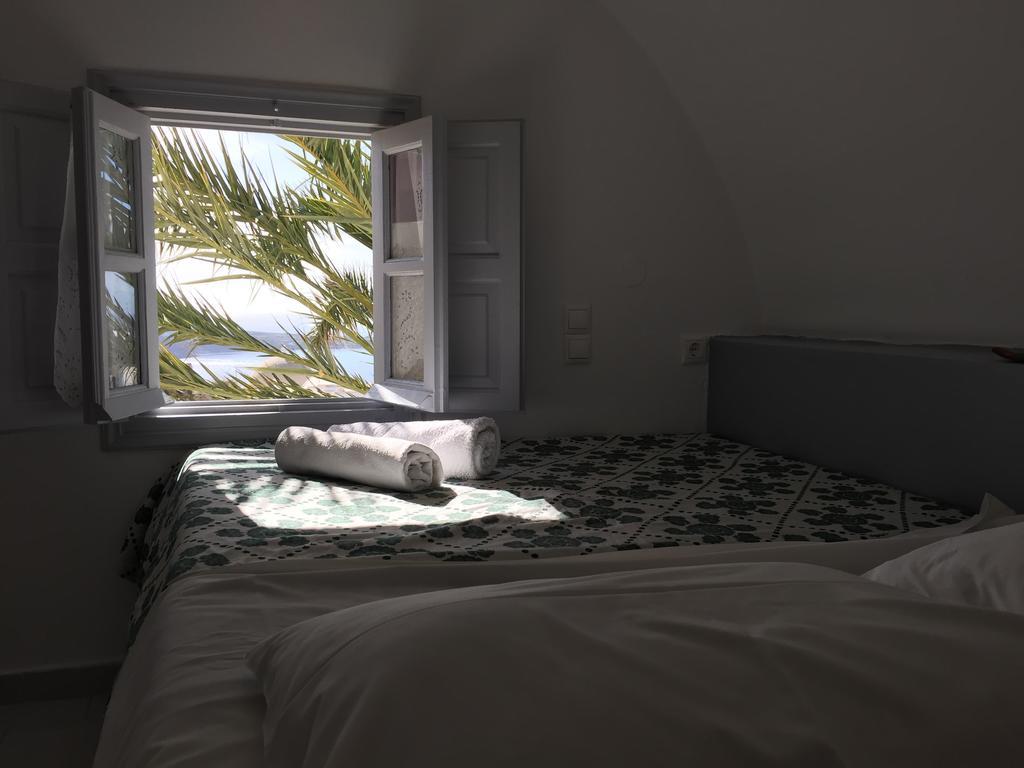 Christos Apartments Oia Экстерьер фото