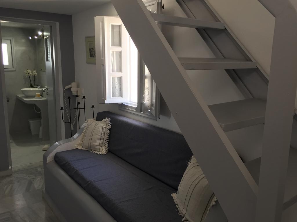 Christos Apartments Oia Экстерьер фото