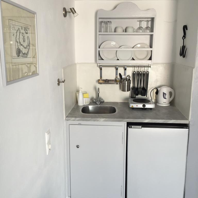 Christos Apartments Oia Экстерьер фото
