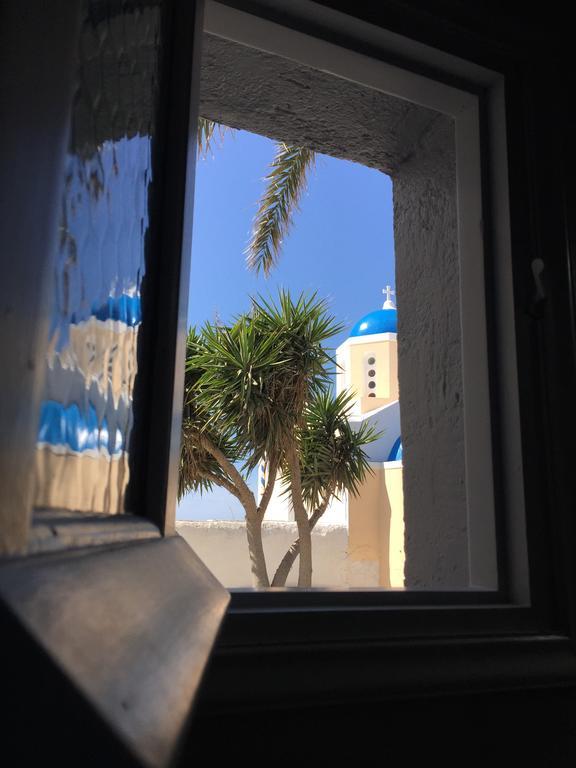 Christos Apartments Oia Экстерьер фото
